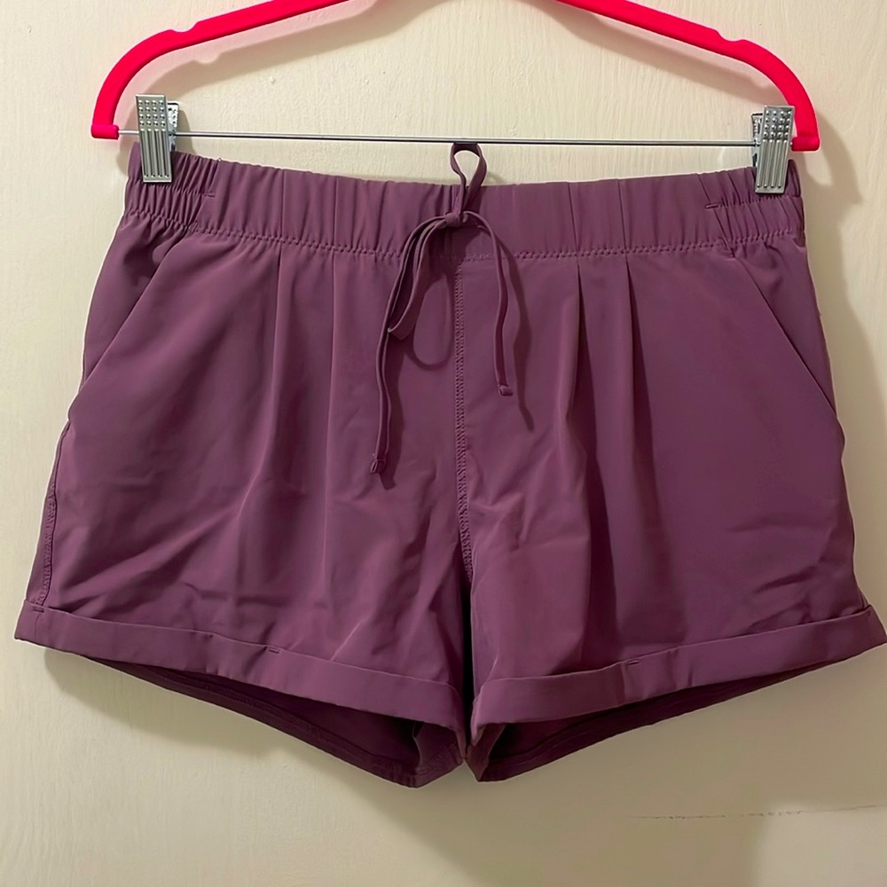 ZYIA Active Lavender Summer Shorts